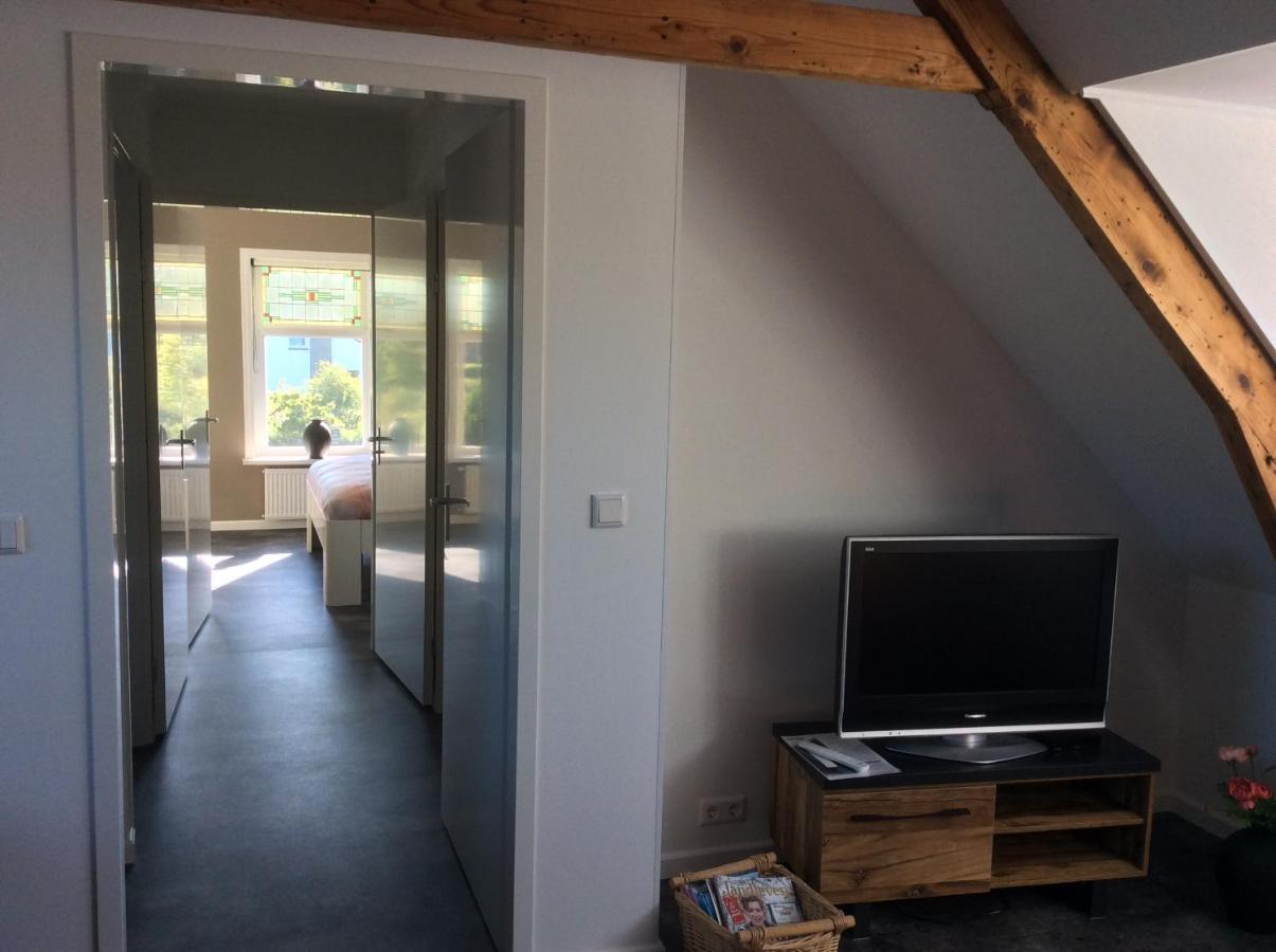 De Bloemenhof Bed & Breakfast Ouddorp Exterior photo